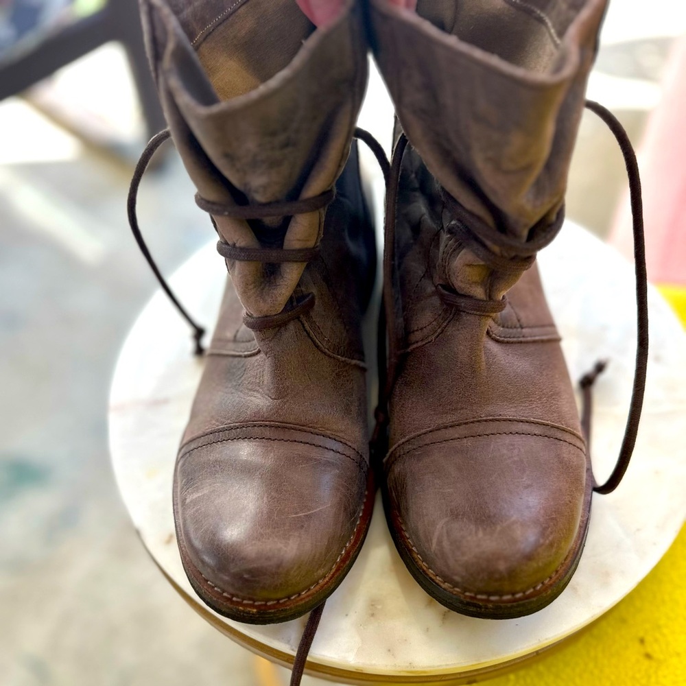 Brown Lace-Up Leather Boots